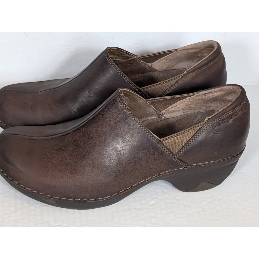 Patagonia Better Clogs Women's Size 10 Brown Leather Slip On Wedge
